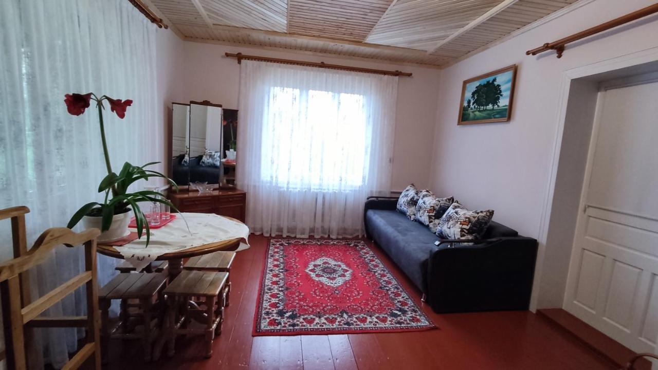 Bat'Kivska Hata Stari Kuty Exterior foto
