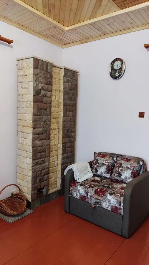 Bat'Kivska Hata Stari Kuty Exterior foto
